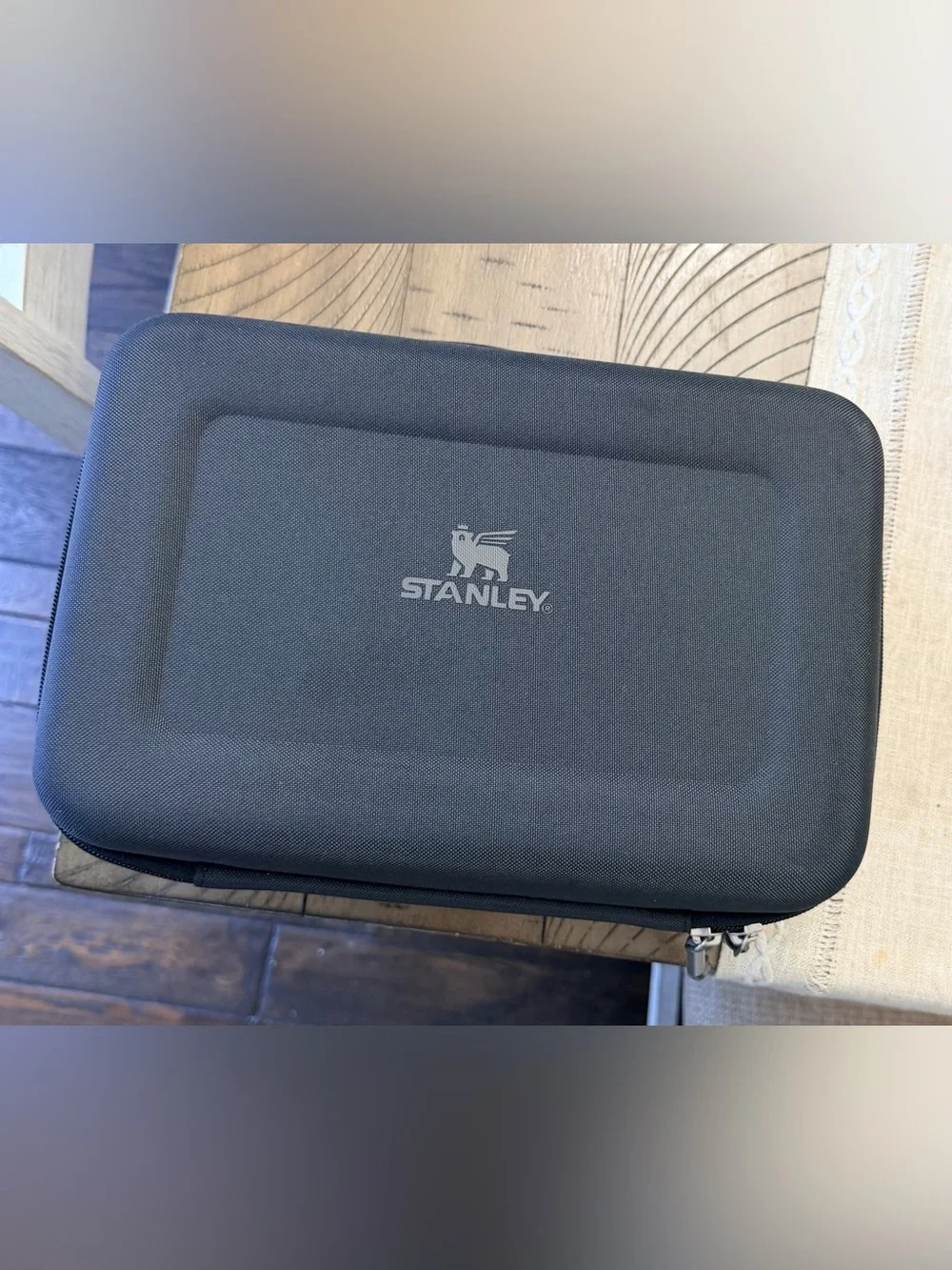 Stanley Black Lunch box Bag with Shoulder Strap - Picture 2 of 12
